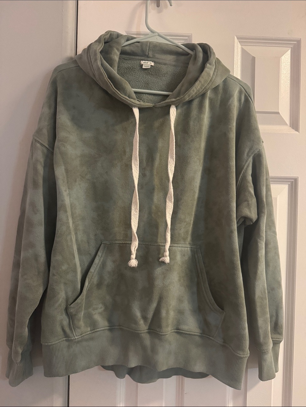 aerie Green tie-dye Pullover Hoodie